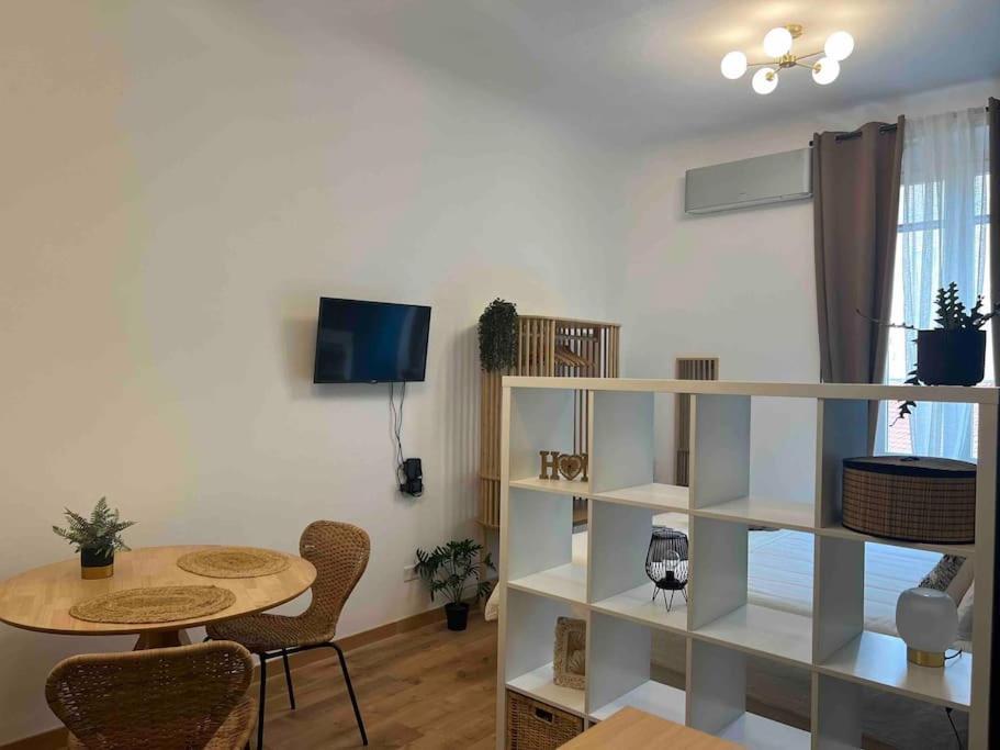 Apartment La Regina Delle Locazioni Ai Navigli 1 Milan